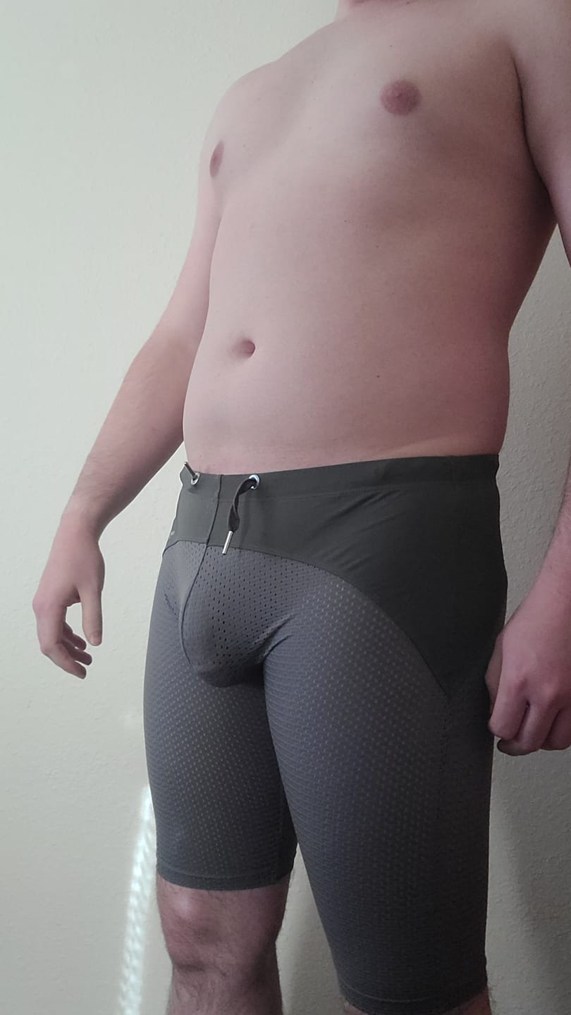 Customer photo review of Men’s Athletic Compression Tight Shorts with Drawstring
