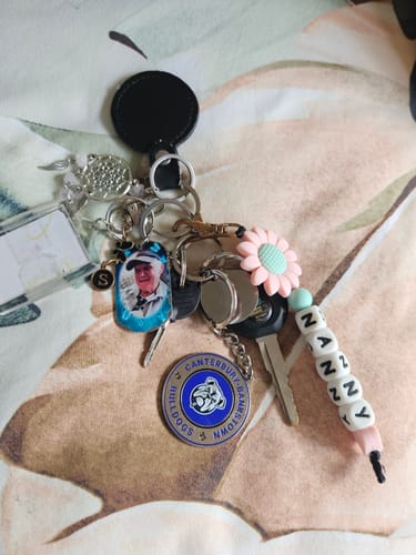 Customer photo review of Bulldogs Round Keyring