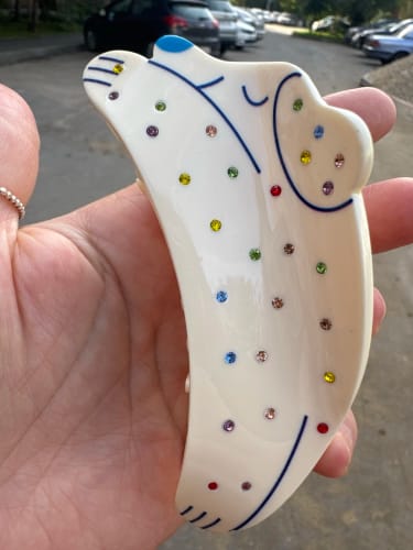 Customer photo review of Acrylic White Puppy Hair Claw Clip Colorful Rhinestones – Medium