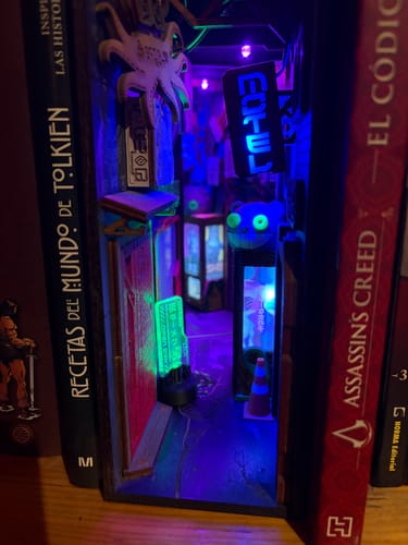 Customer photo review of Neo Ramen MiniAlley – A Cyberpunk DIY Diorama Booknook (Ship Early FEB 2026)
