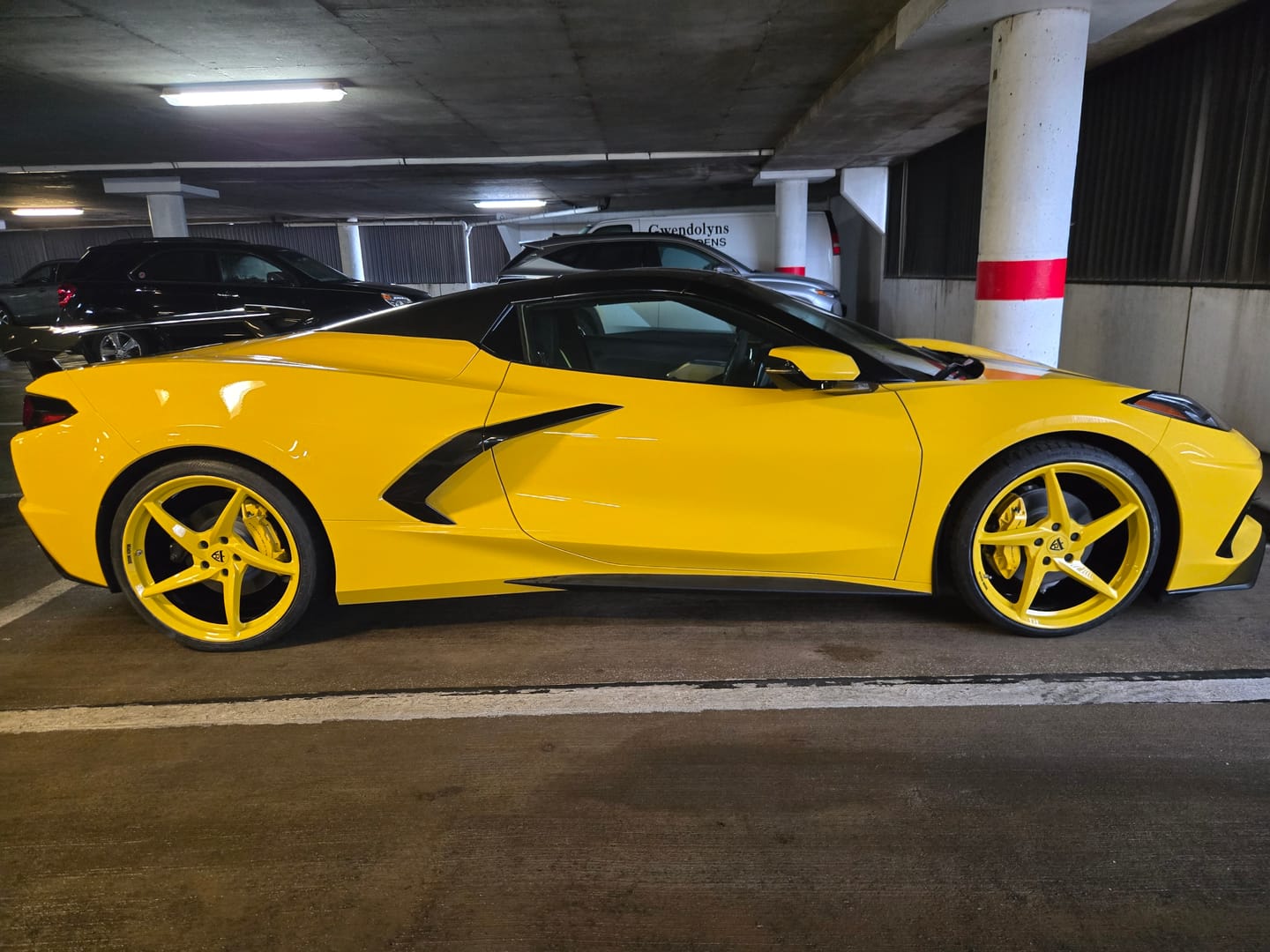 Customer photo review of RV-MC35 : CUSTOM FORGED 1-PIECE 5 SPOKE WHEELS