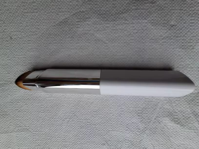 Customer photo review of ✨ Fondotinta Stick Coreano Idratante 2 in 1 con  Formula Auto‑Adattiva ✨
