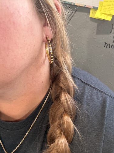 Customer photo review of The Earring Club