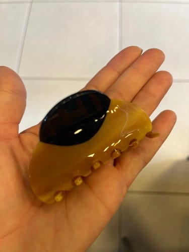 Customer photo review of Acetate Patchwork Hair Claw Clip – Medium