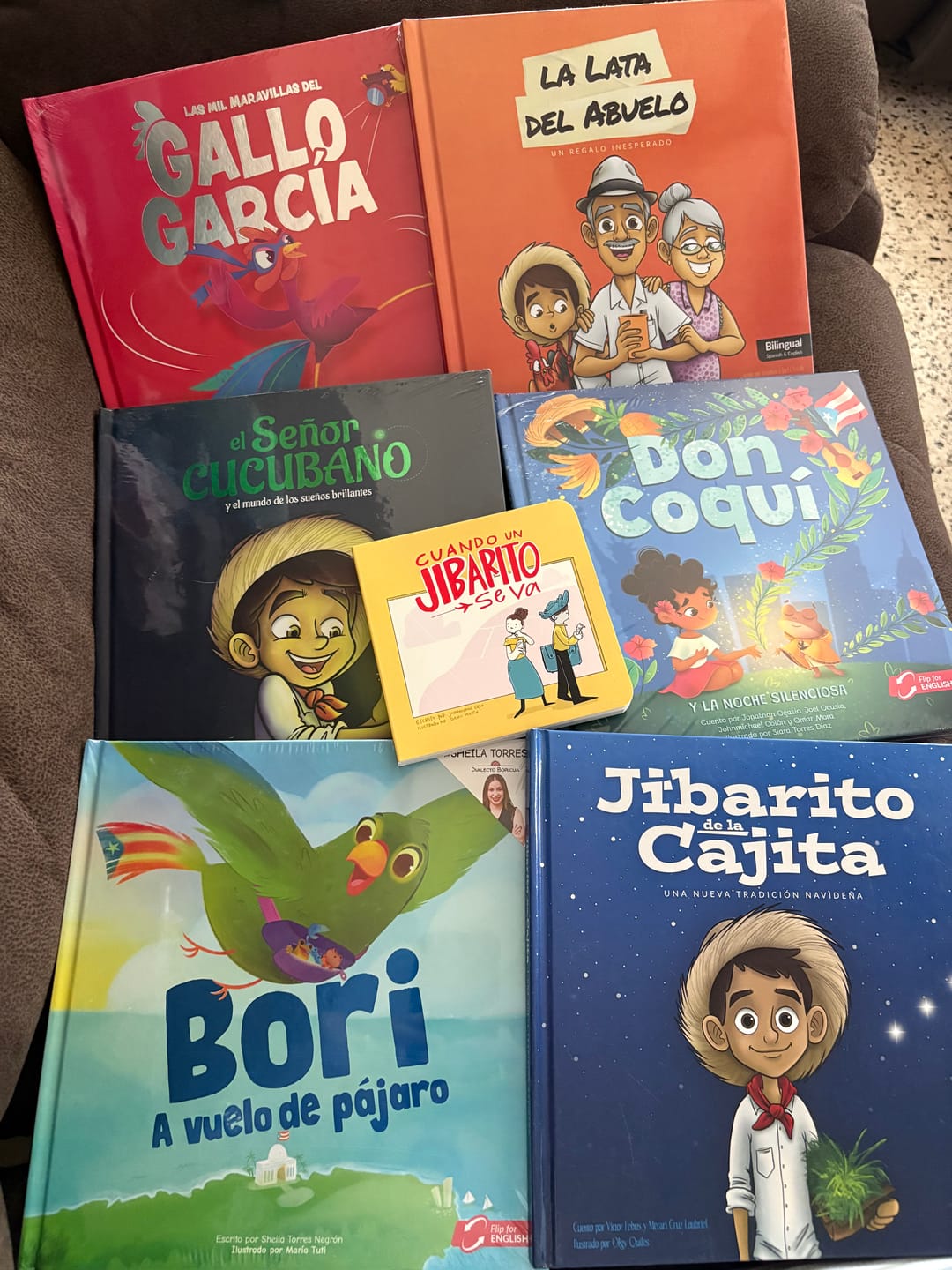 Customer photo review of Cuando un Jibarito se va | Mini Board Book