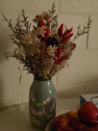 Customer photo review of Colour Pop Dried Flower Posy