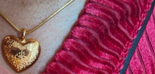 Customer photo review of Jaan Heart Necklace