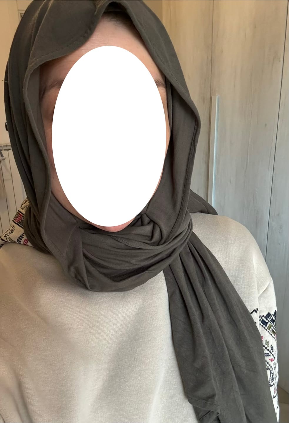 Customer photo review of Waves Hijab