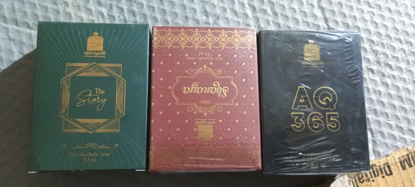 Customer photo review of AQ 365 Luxury Attar Perfume
