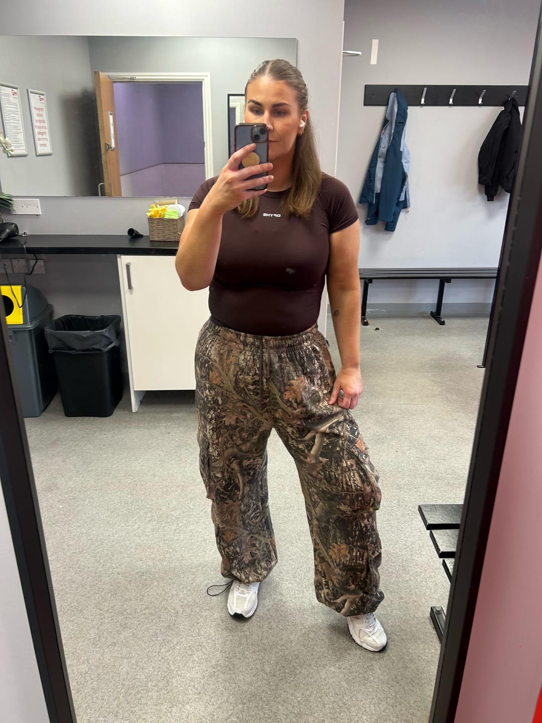 Customer photo review of W251 Hunting Season Cargo Joggers