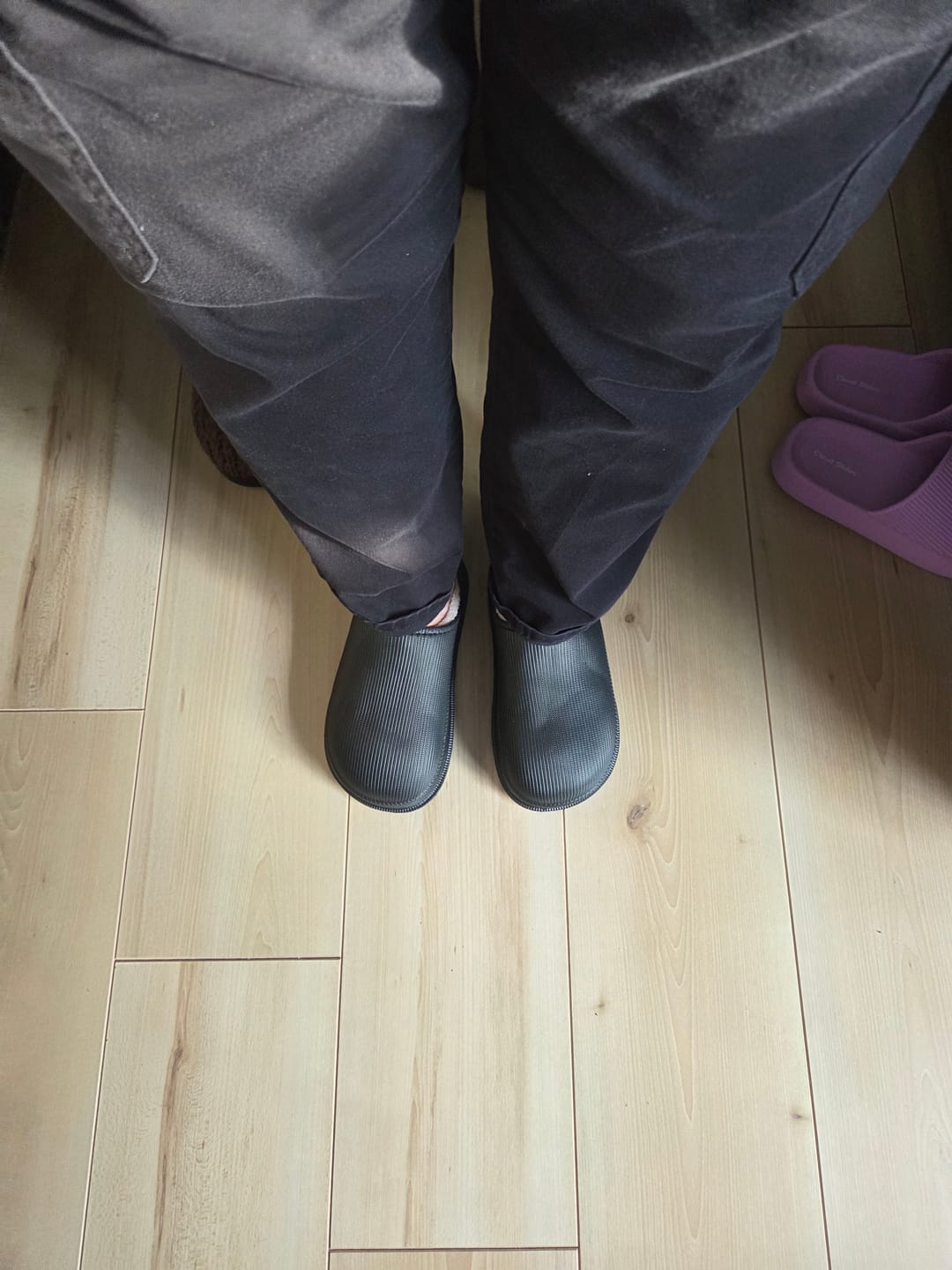 Customer photo review of Cloud Slides - Cozy Fur-Lined Clogs
