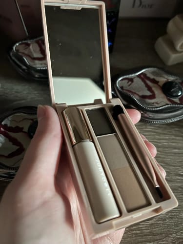 Customer photo review of JUDYDOLL Portable Mini Makeup Palette