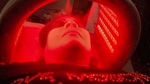 Customer photo review of 7 Colours LED Light Therapy Facial Skin Rejuvenation
