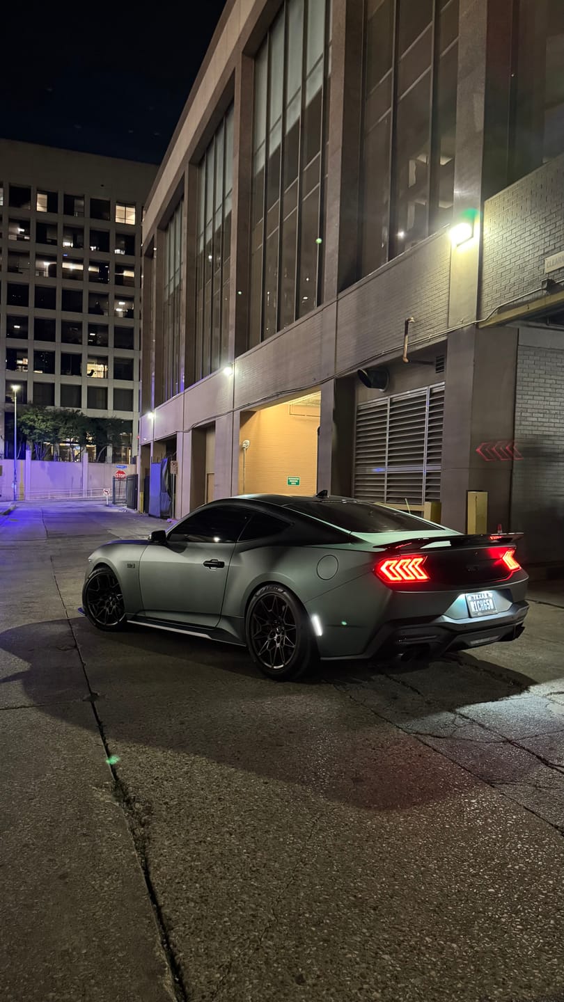 Customer photo review of 2024-2026 Mustang S650 Heritage-X™ Taillights Amber Turn Signal Sequential w/ Animation