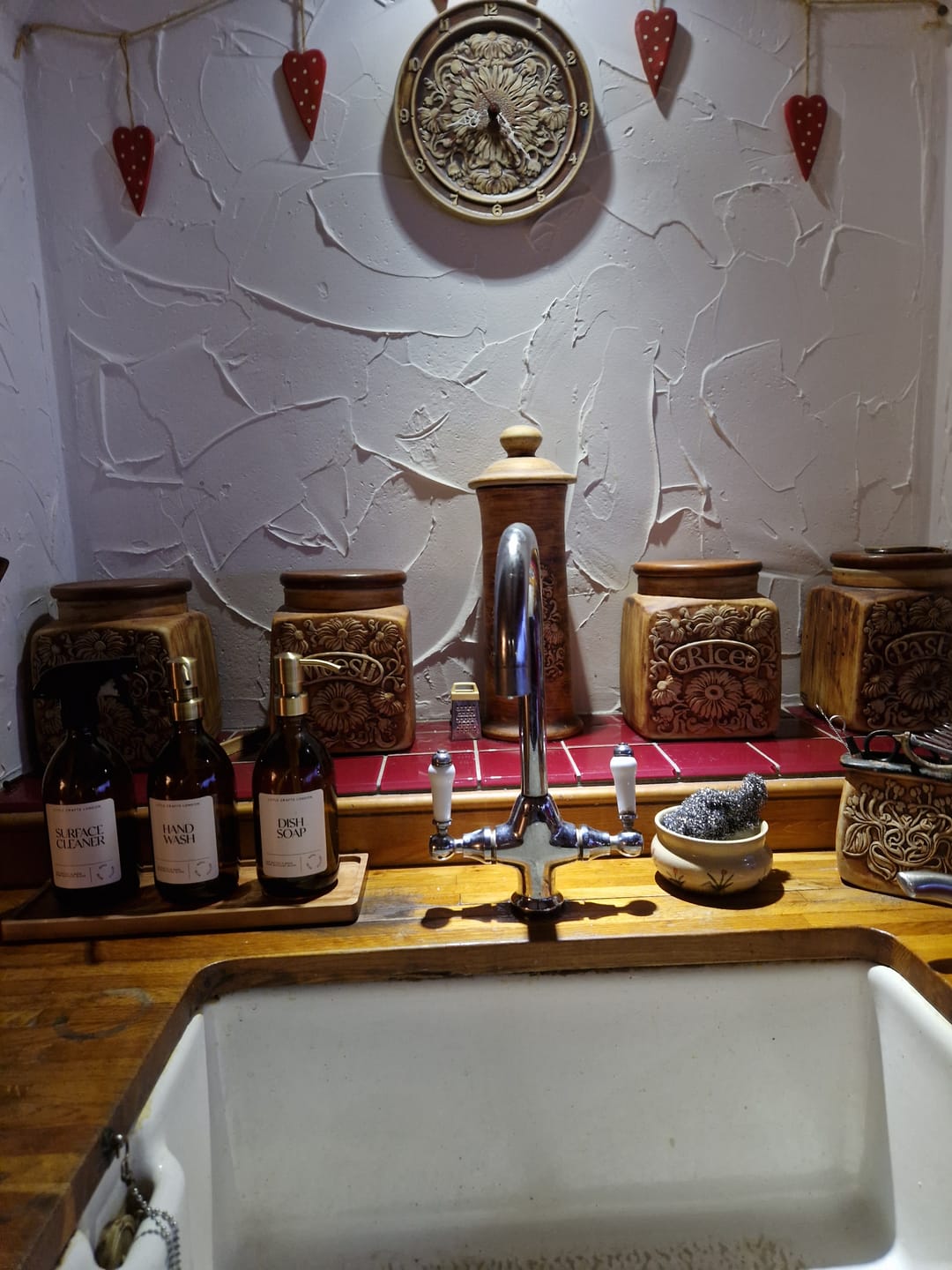 Customer photo review of Spray and Pump Set of 3 Reusable Amber Glass Bottles 500 ML