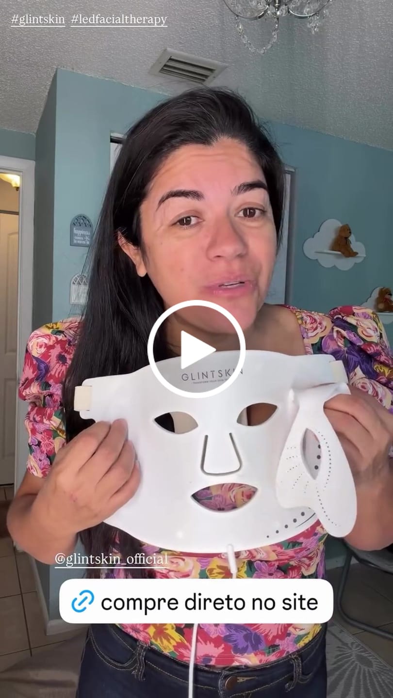 Customer video review of LED Light Therapy Face Mask –Classic Series