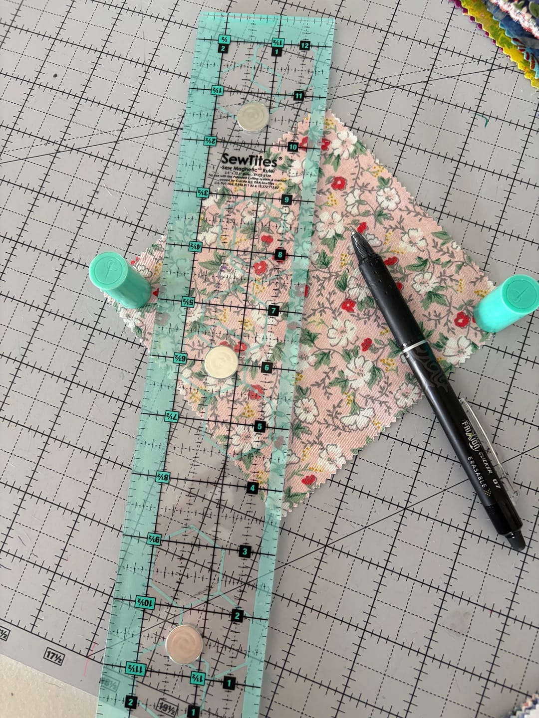 Customer photo review of PRE-ORDER: Sew Magnetic 2.5" x 12.5" Ruler