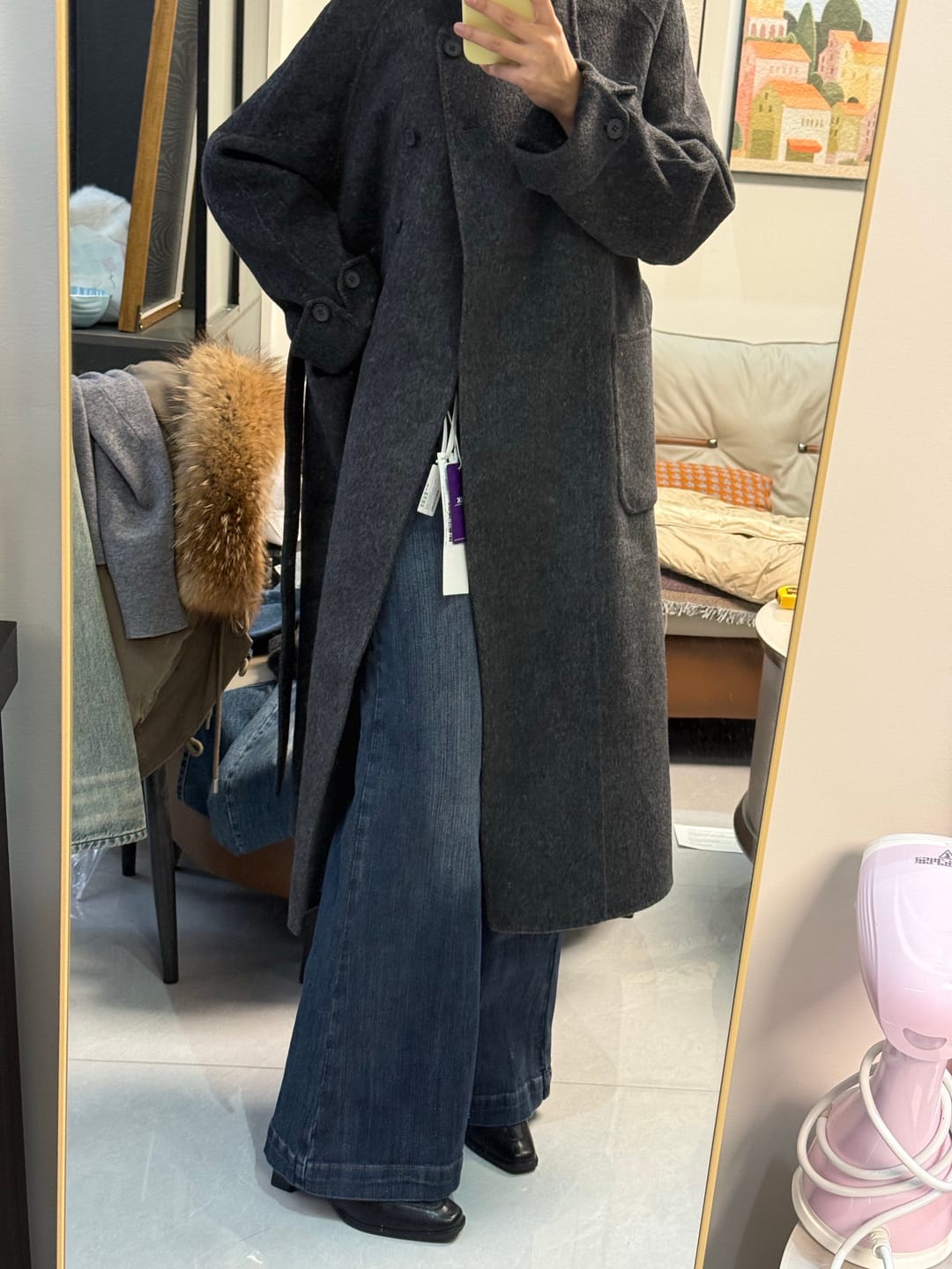Customer photo review of IAMXIAA Flared Low Rise Denim Jeans
