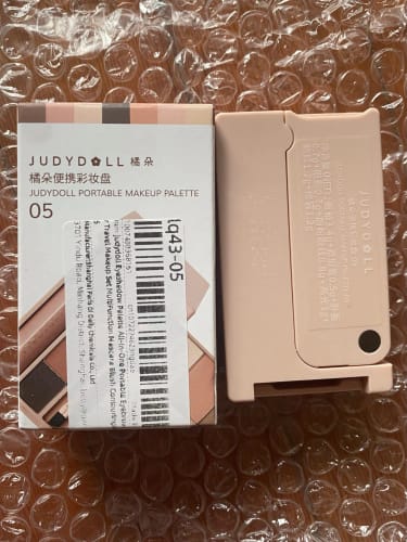 Customer photo review of JUDYDOLL Portable Mini Makeup Palette