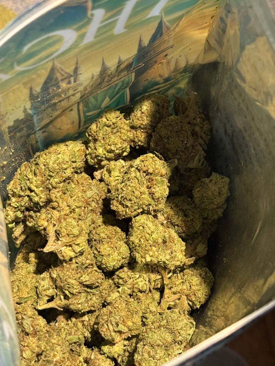 Customer photo review of Candy Fumes Light Assist THCA