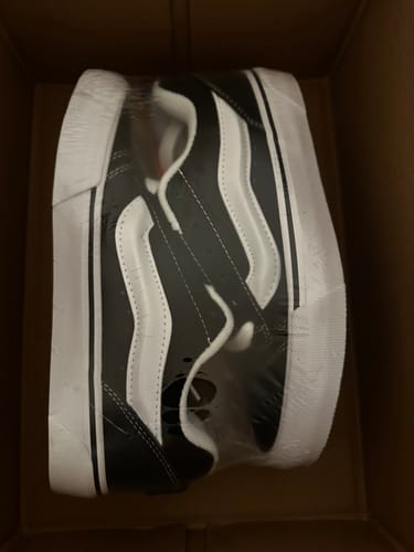 Customer photo review of Vans Knu Skool