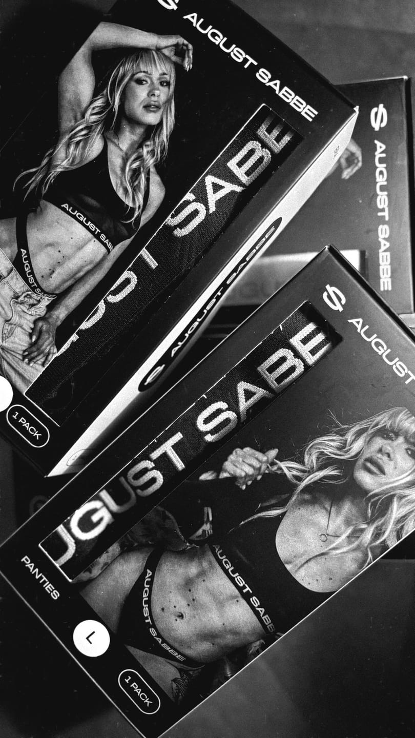 Customer photo review of Sabbe Bralette & Stringid, must