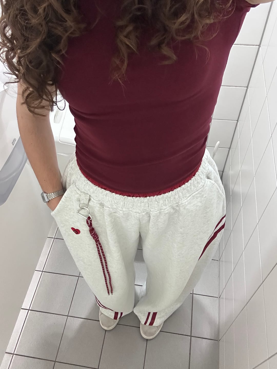 Customer photo review of Aelfric Eden Baggy Barrel Sweatpants