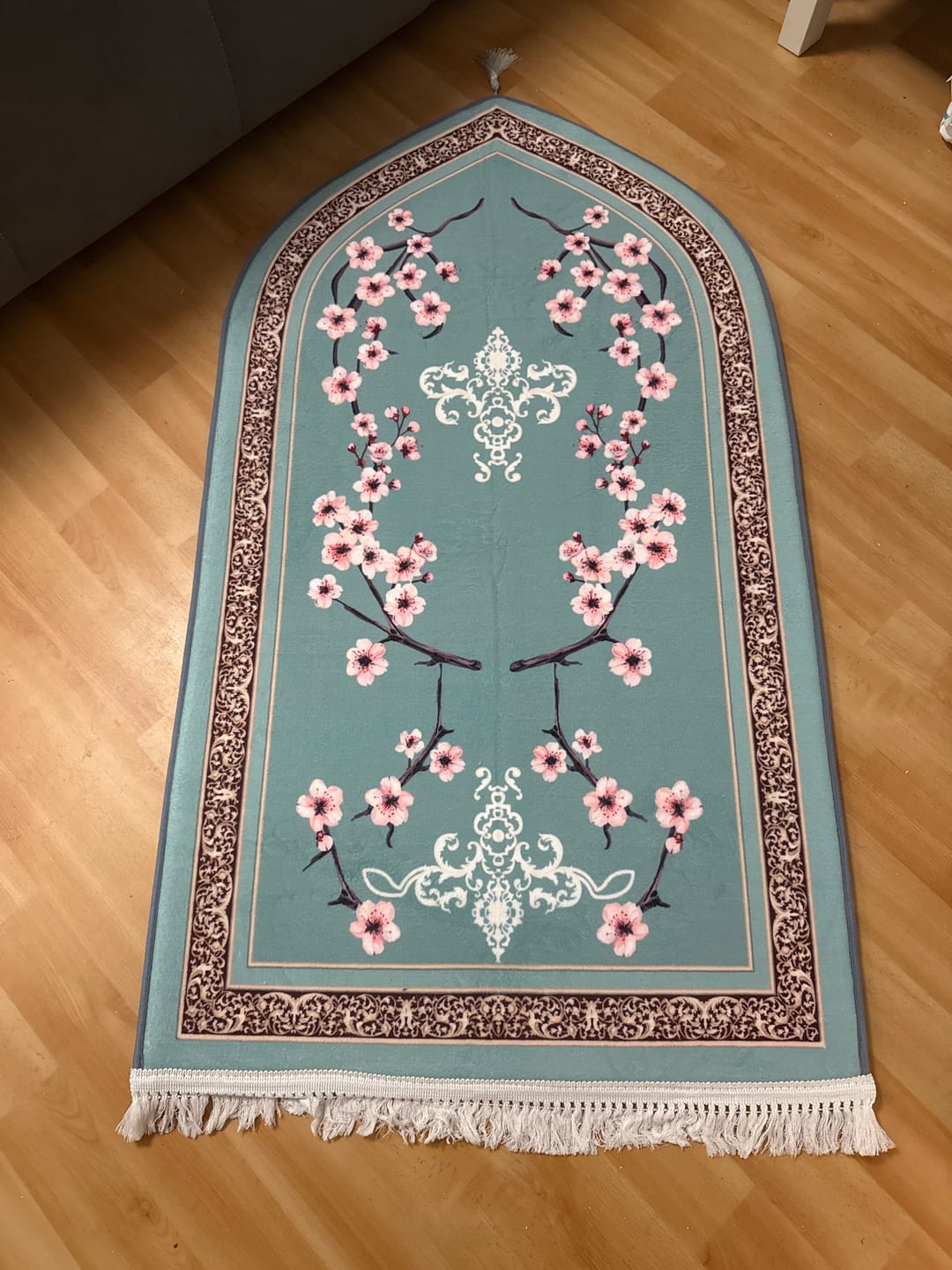 Customer photo review of Zehra Blossom Padded Prayer Mat