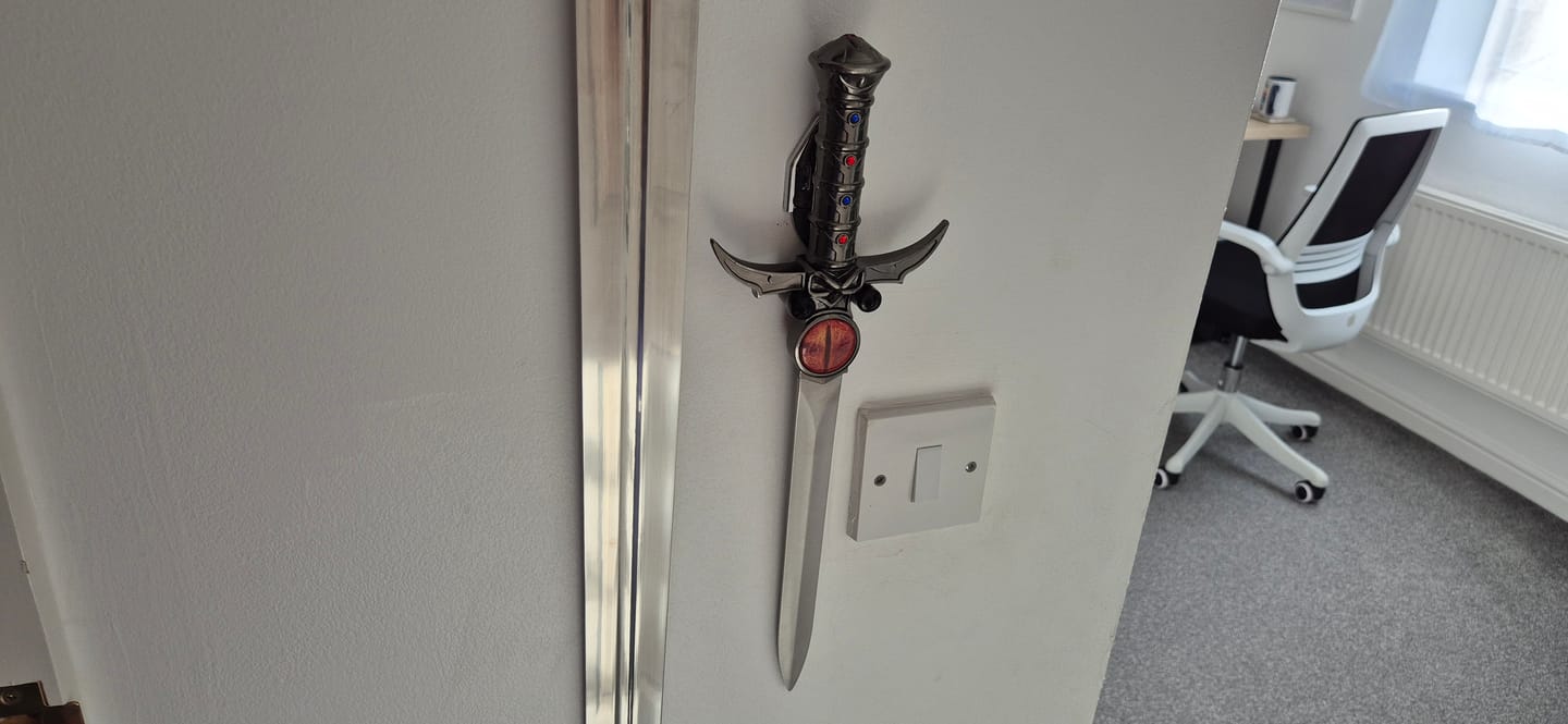 Customer photo review of Thundercats - Sword Of Omens Dagger Eye Of Thundera