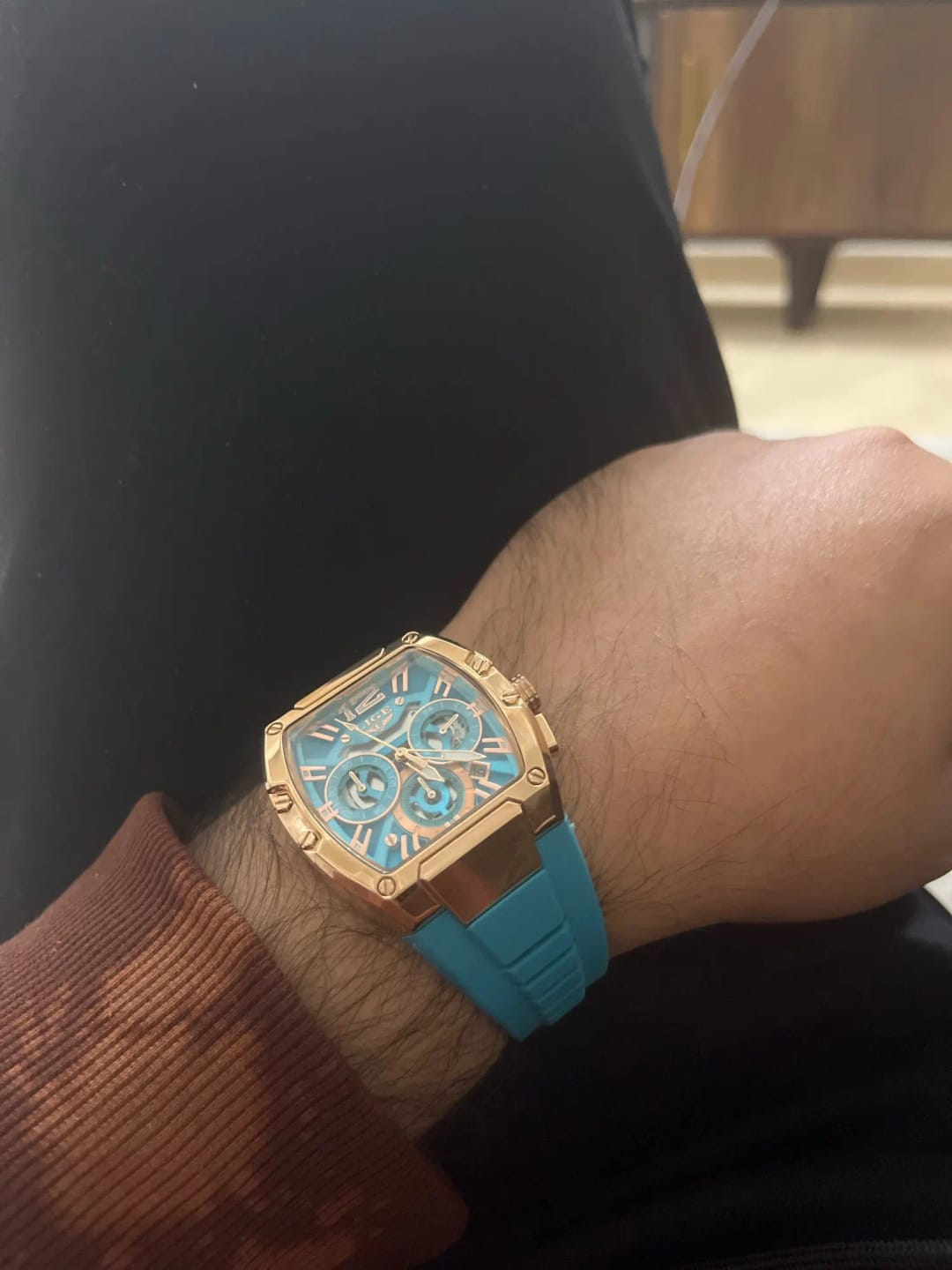 Customer photo review of The Titan
