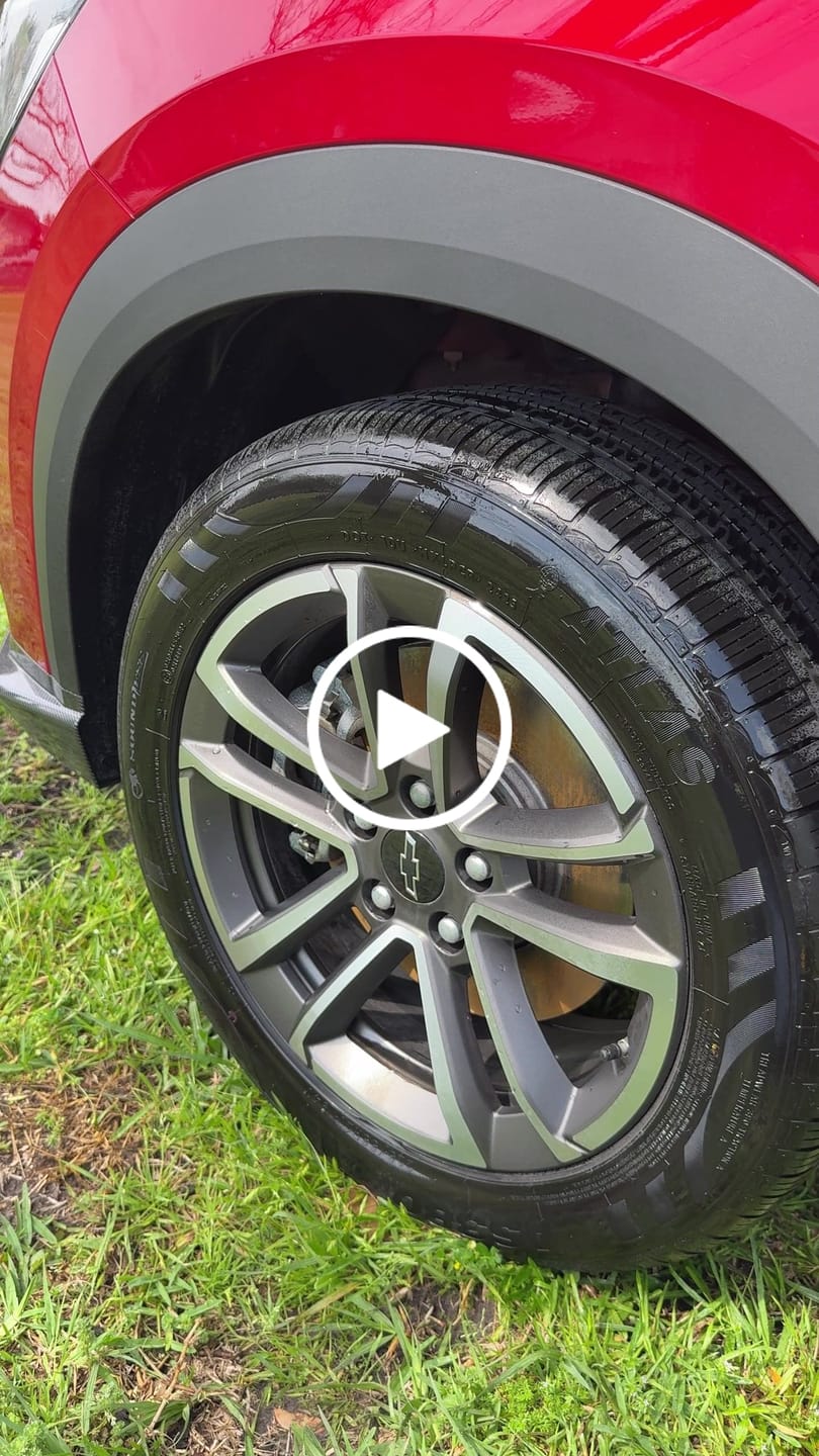 Customer video review of SHYNX - GLOSSY TIRE SHINE