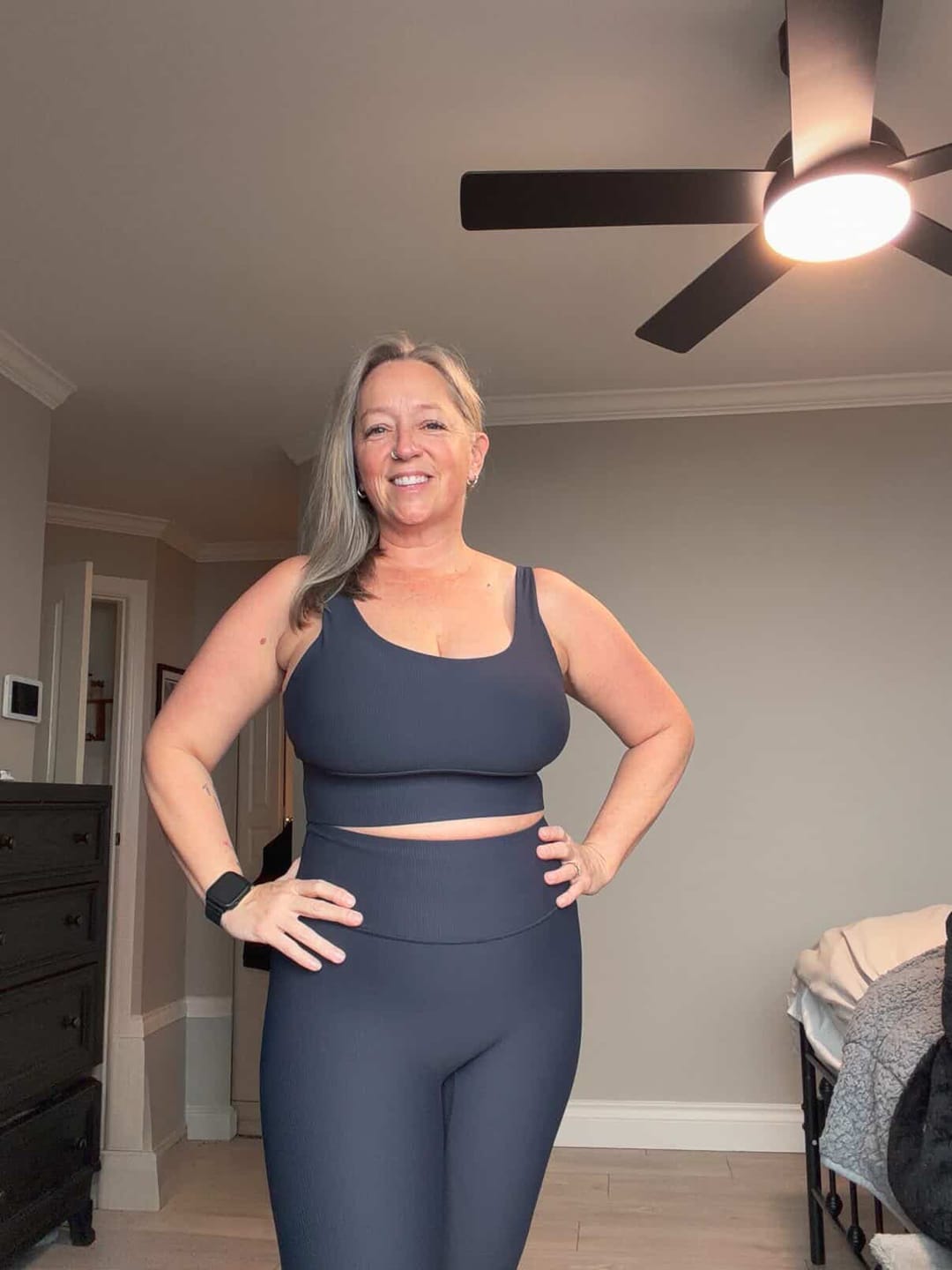 Customer photo review of Ribbed Leggings