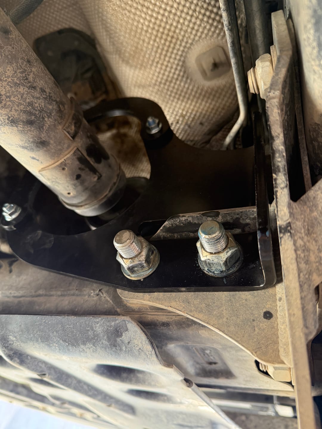 Customer photo review of 2014-2024 Ram 2500, 2013-2024 Ram 3500 CARLI LONG ARM Front Driveshaft Loop Kit
