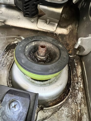 Customer photo review of Universal Silencing Pad Bushing Dampers Front Strut Suspension