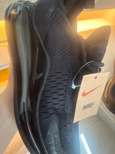 Customer photo review of AIR MAX 720 LISO