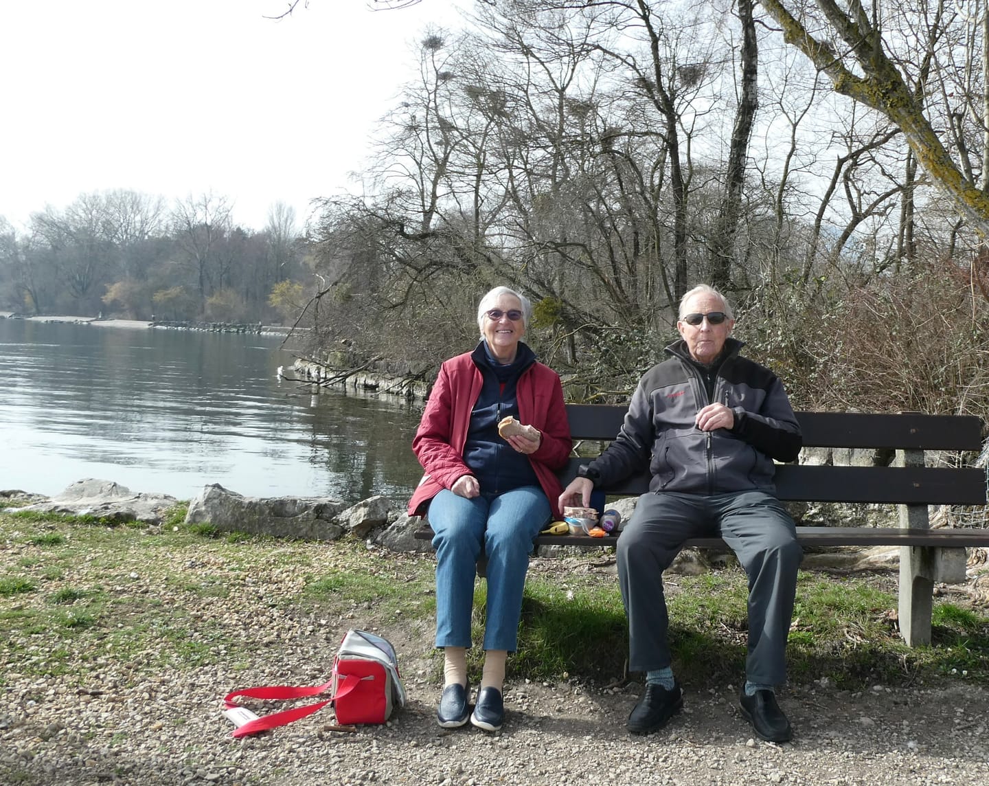 Customer photo review of 2in1 Bluetooth LED Selfie-Stick/Stativ