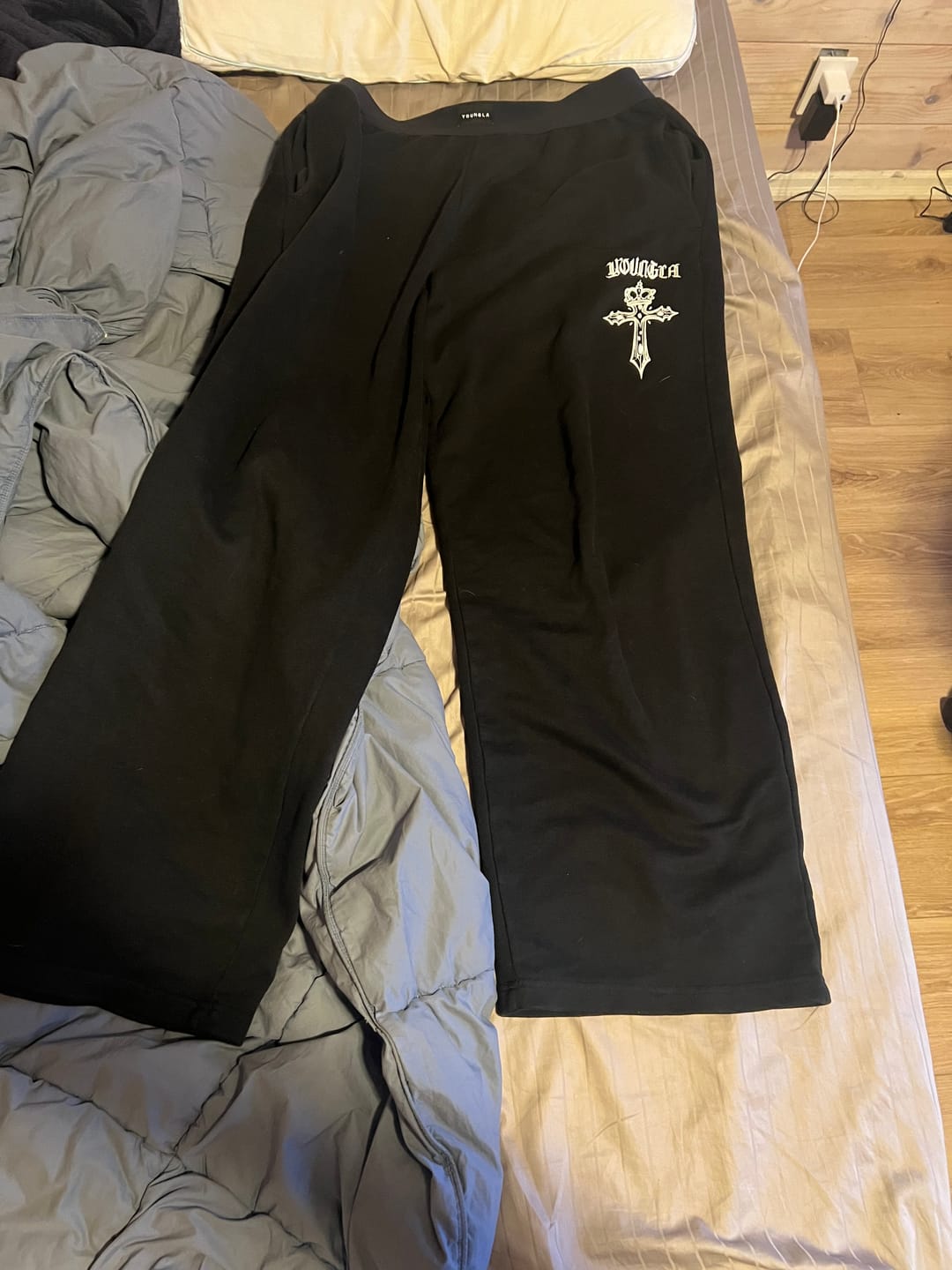 Customer photo review of 2009 - Faith Sweats