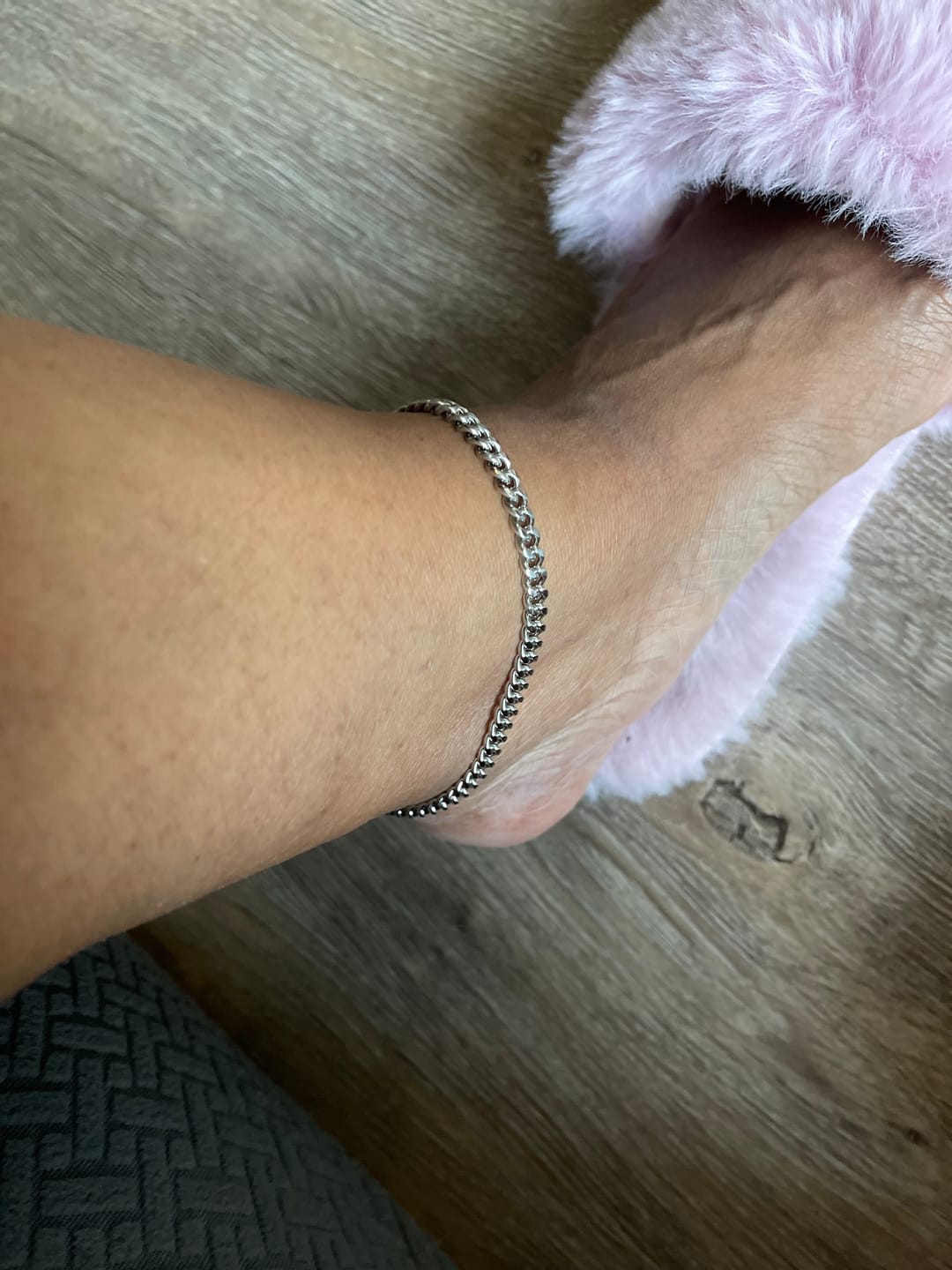 Customer photo review of Cuban Link Anklet