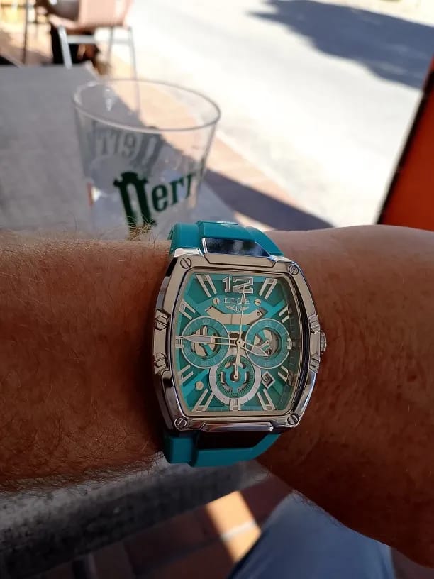 Customer photo review of The Titan