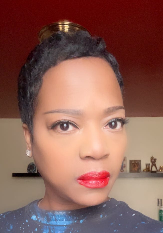 Customer photo review of Edge Control Brush