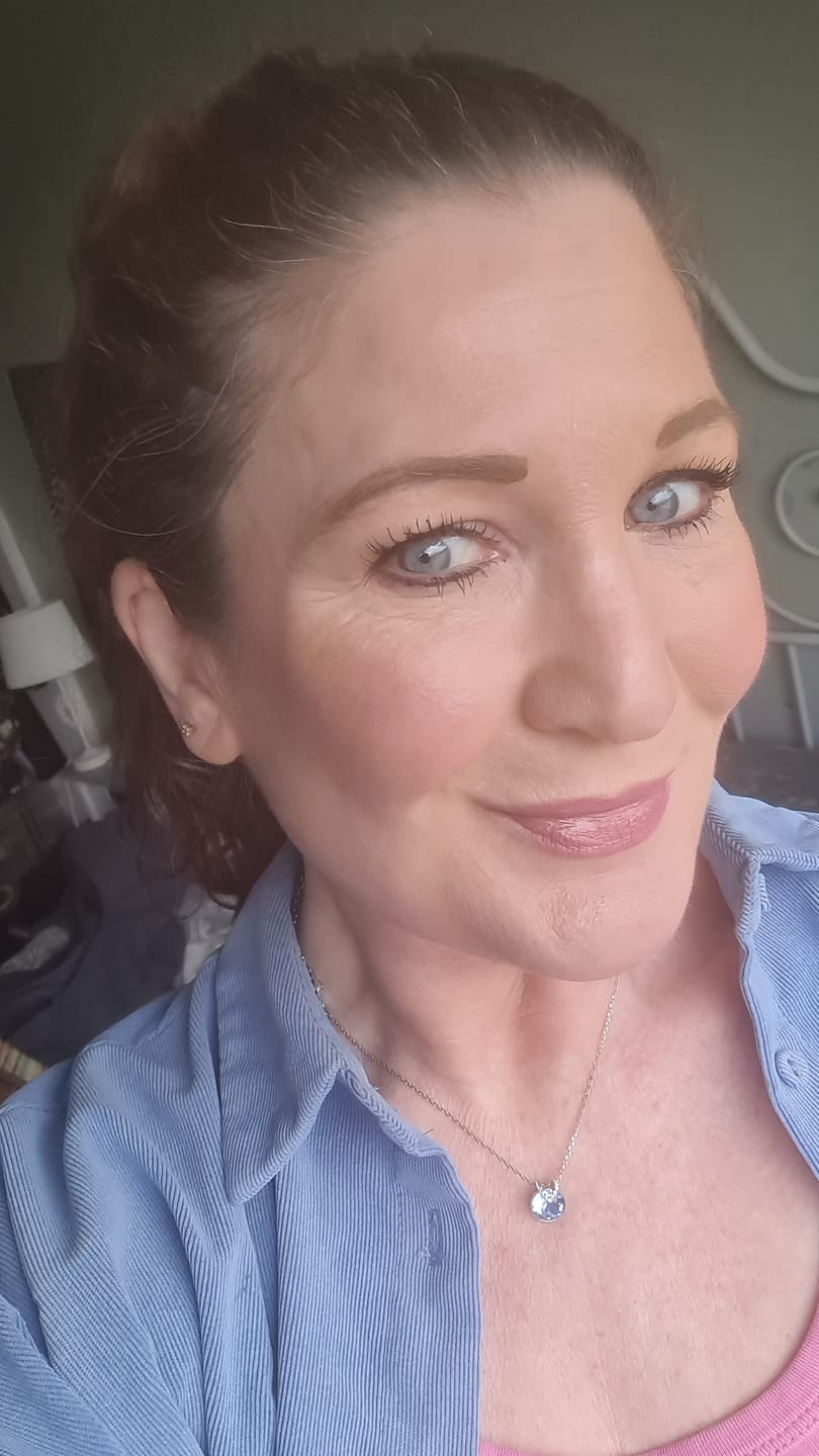 Customer photo review of P.Louise Love Bites Blush Balm Sets