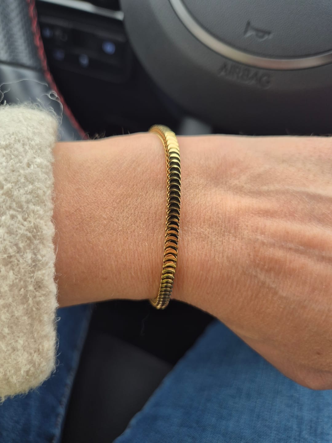 Customer photo review of Nylah Bracelet