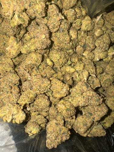 Customer photo review of Dank Strawberry THCA Flower - Cheap Indoor