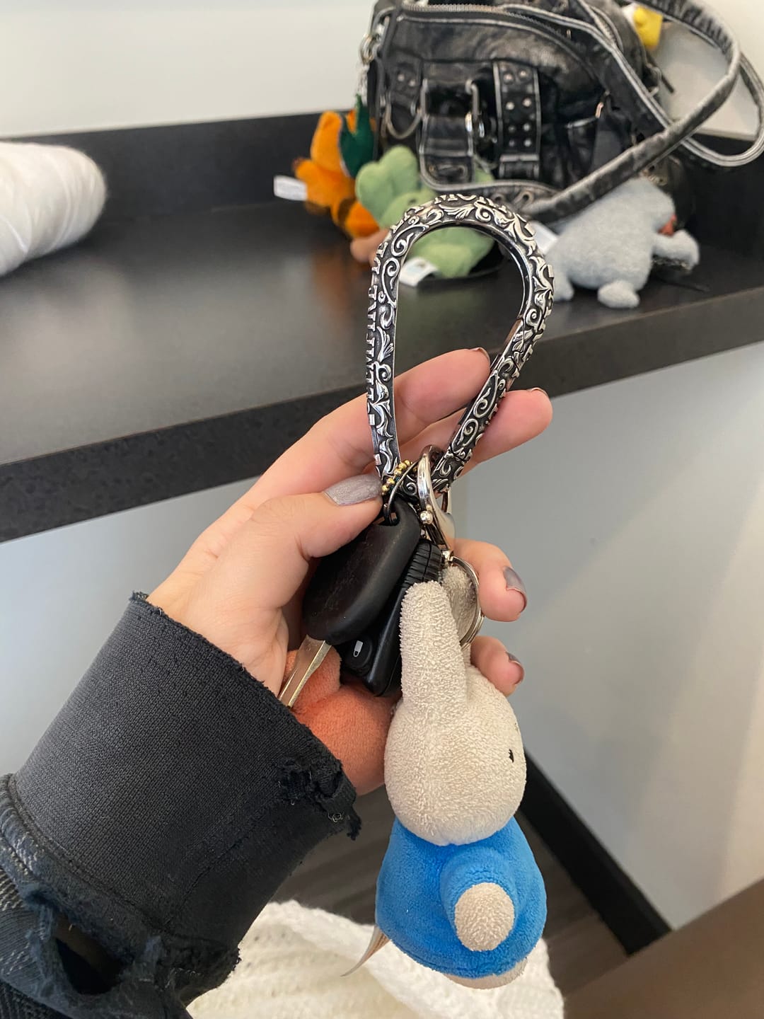 Customer photo review of CATACOMBS CARABINER