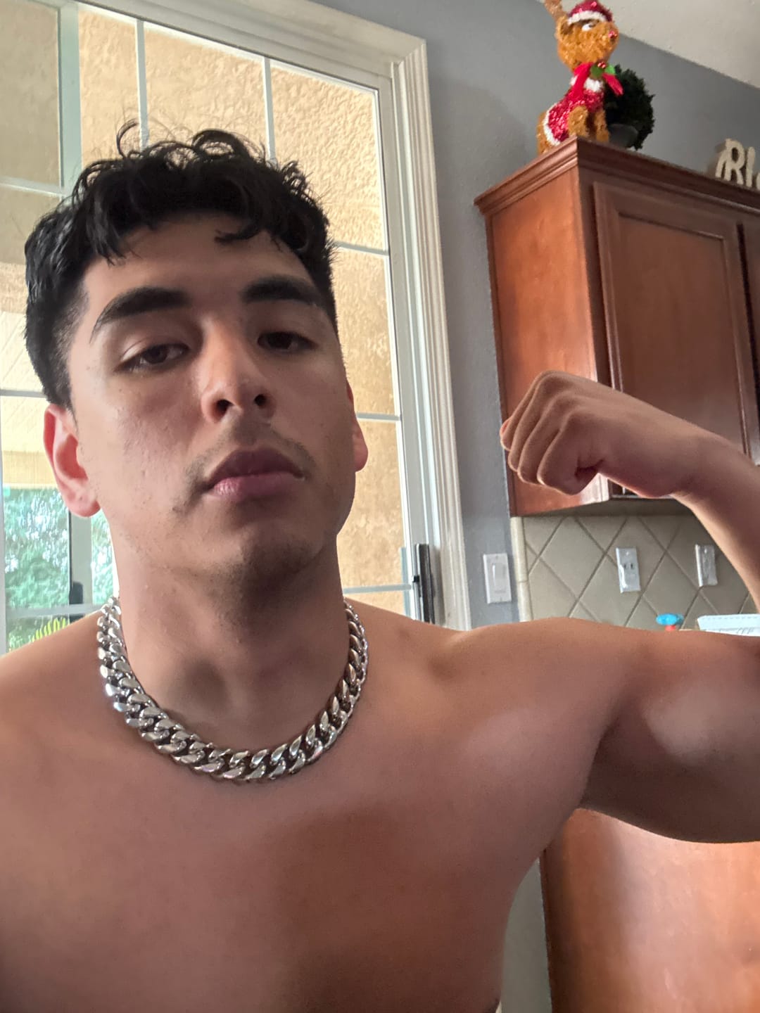 Customer photo review of 18MM Cuban Link Chain Silver