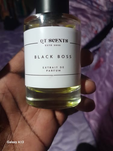 Customer photo review of Black boss for men