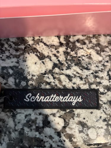 Customer photo review of SCHNATTERDAYS KEYTAG