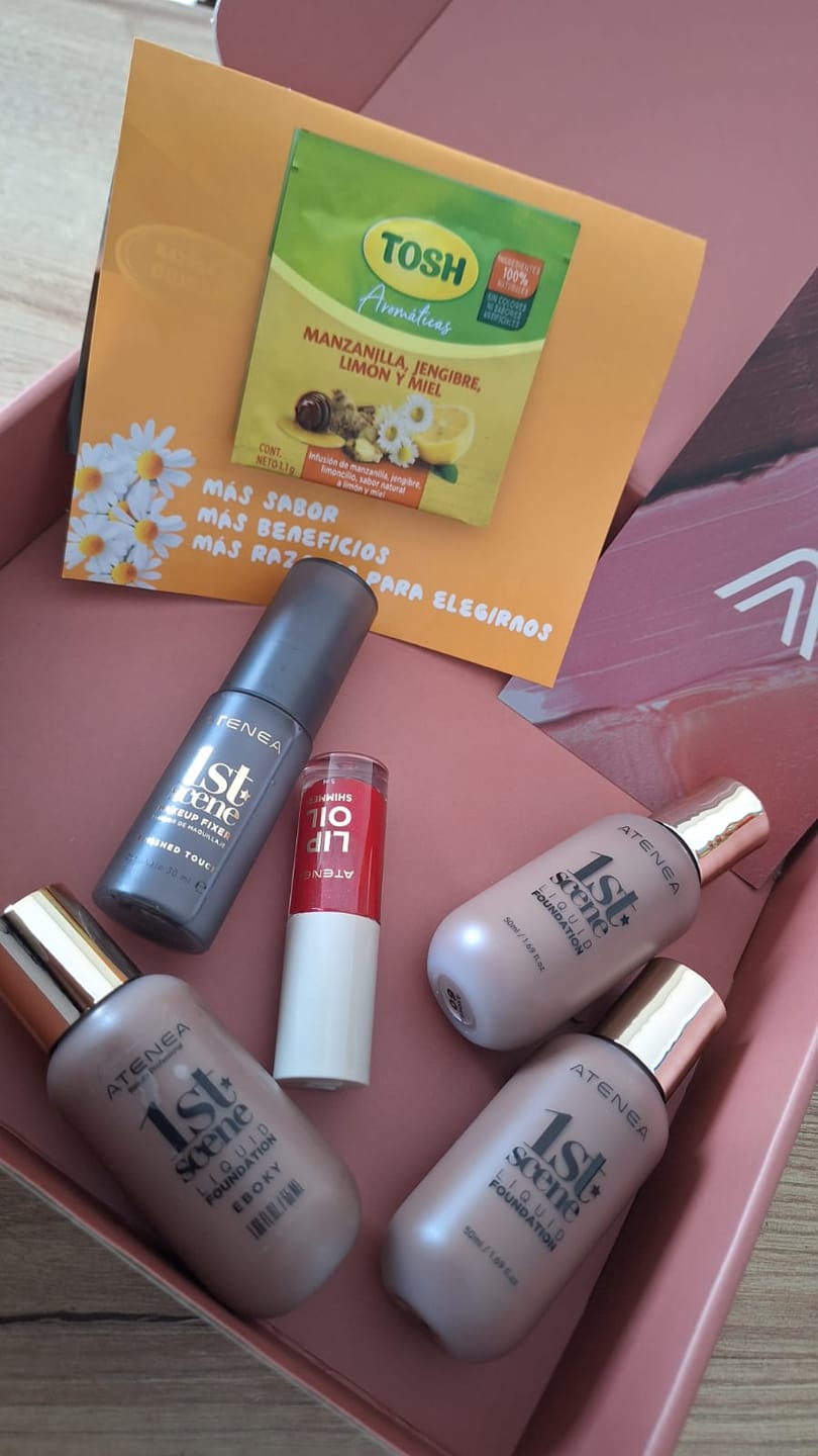 Customer photo review of BASE DE MAQUILLAJE LÍQUIDA 1ST SCENE