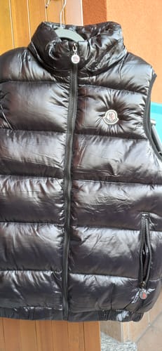 Recensione con foto di un cliente su Smanicato Moncler