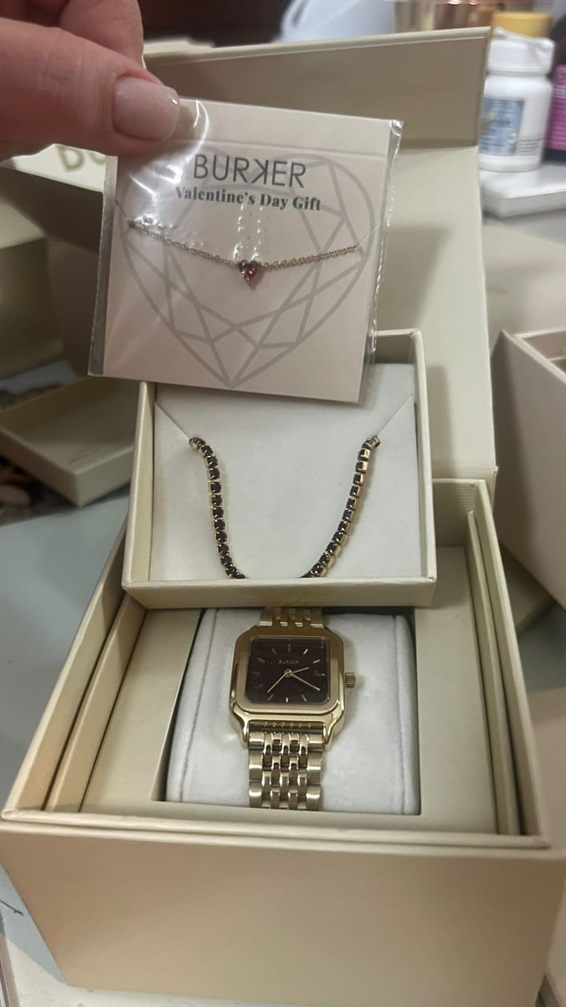 Customer photo review of Macy Gold Silver